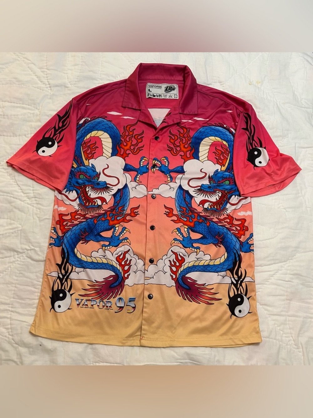 Vapor95 Breathing Fire Hawaiian Shirt Vaporwave Mens L Cyberpunk Dragon Yin Yang
